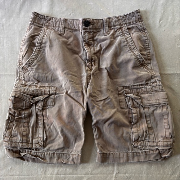Arizona Jean Company Beige Cargo Shorts - Picture 1 of 4